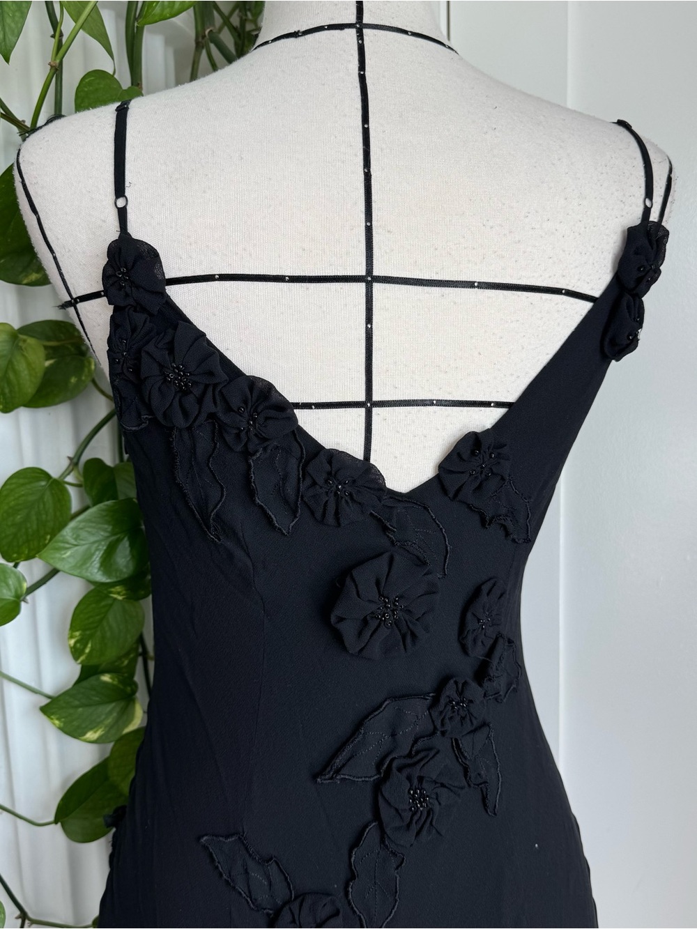 Sue Wong Black Silk Floral Dress -  Size 10 - Picture 5 of 6
